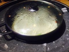 -三人行骨头王火锅(长寿店)
