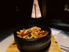 -穹六人间 people 6(岳阳路店)
