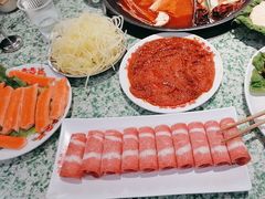 -肖婷姐大铁锅重庆火锅(南湖店)