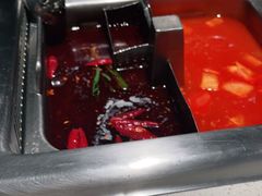 -海底捞火锅鲜切牛肉主题店(长寿路店)