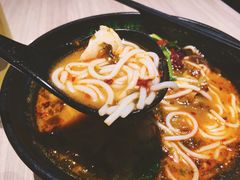 酸菜鱼米线-云味馆·云南菜·云南米线(景田店)