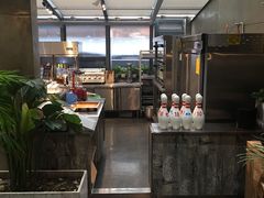 -HIGH FIVE哈福手工汉堡(桂林路店)