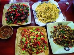 -苗湘食府(十年店)