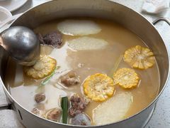 -肥仔文澳门猪骨煲(南京西路店)