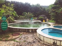 -汕头莲花山度假村温泉