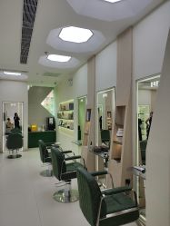 -八佰伴8008星级形象店