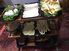 -销魂美蛙鱼头火锅(上海首店)