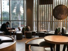 大堂-星巴克(夏日百货店)