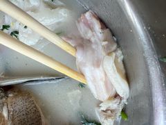 -雪湖煜辰鱼头老店(雪野湖店)
