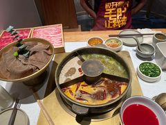 -巴奴毛肚火锅概念餐厅