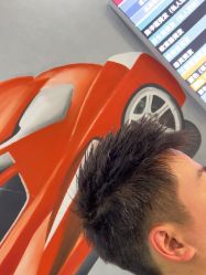 点击看大图 -首艺造型KM潮牌沙龙