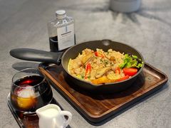 塔香鸡腿肉烩饭-奎克咖啡Cuiqu(晶品店)
