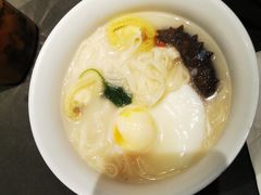 -肆月河豚·新淮扬菜·烤鸭(中关村店)
