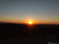 -鬼笑石后山停车场