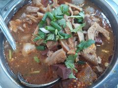 -欢乐牛香(东海二路店)