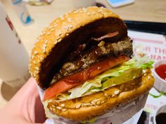 -The Habit Burger Grill 哈比特汉堡(复兴soho店)