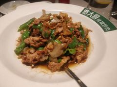 -费大厨辣椒炒肉(黄兴中心广场店)