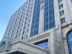 -锦龙国际酒店(天津奥体中心华苑地铁站店)