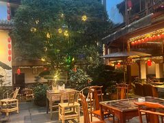 -华冠悠岚·庭院餐厅(青城后山店)