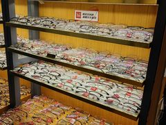 -优医视平价眼镜蔡司依视路折扣工厂店(十里堡店)