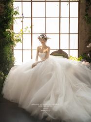 -雪中彩影婚纱摄影·微光艺术中心