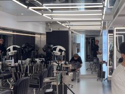 -厘里·salon