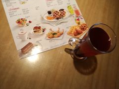 -必胜客(机场路店)