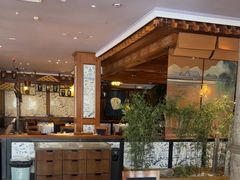 -八府香鸭·啫啫煲(华山路店)