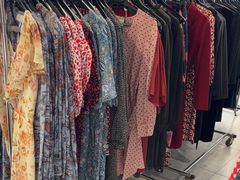 -Max Mara(王府井奥莱·香江小镇店)