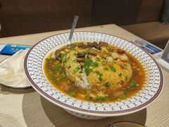 活海肠辽参捞饭-小船渔村•大连菜•大连焖鱼(黄河路店)