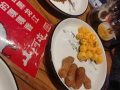 -山河屯铁锅炖·非遗东北菜(南山店)