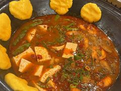 -田家大院东北农家菜铁锅炖(西安总店)
