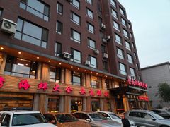 -金太阳海鲜烧烤·本地人餐厅(东纬路旗舰店)