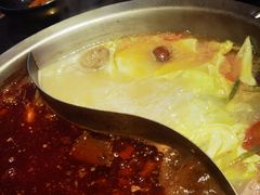 -沸炉重庆老火锅(军事博物馆店)