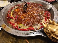 -黄潇洒老火锅(九眼桥宏济巷店)