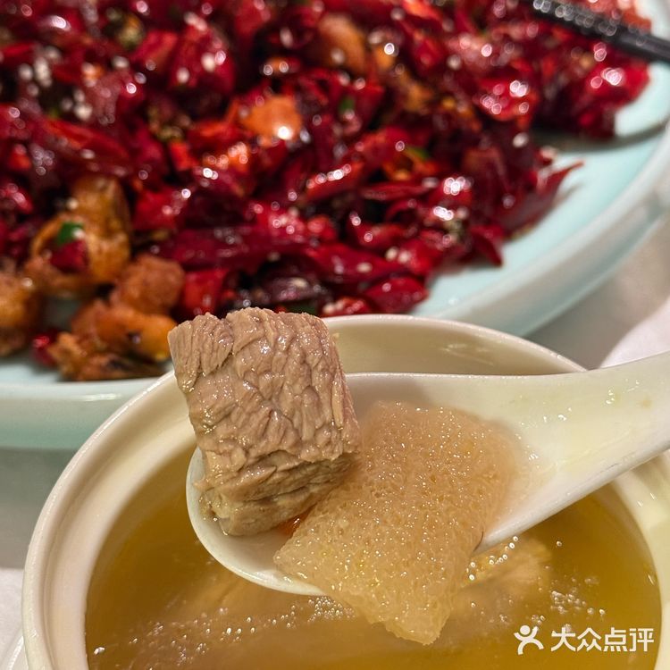 从成都火🔥到南京de有雲，真的超Chill