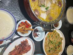 -靠山屯东北农家菜(八龙桥雅苑店)