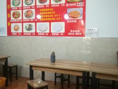-老字号杨坡红油米线腊汁肉夹馍(东四道巷店)