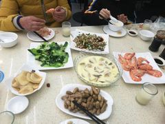 -渔中舟海鲜大排档(普陀沈家门店)