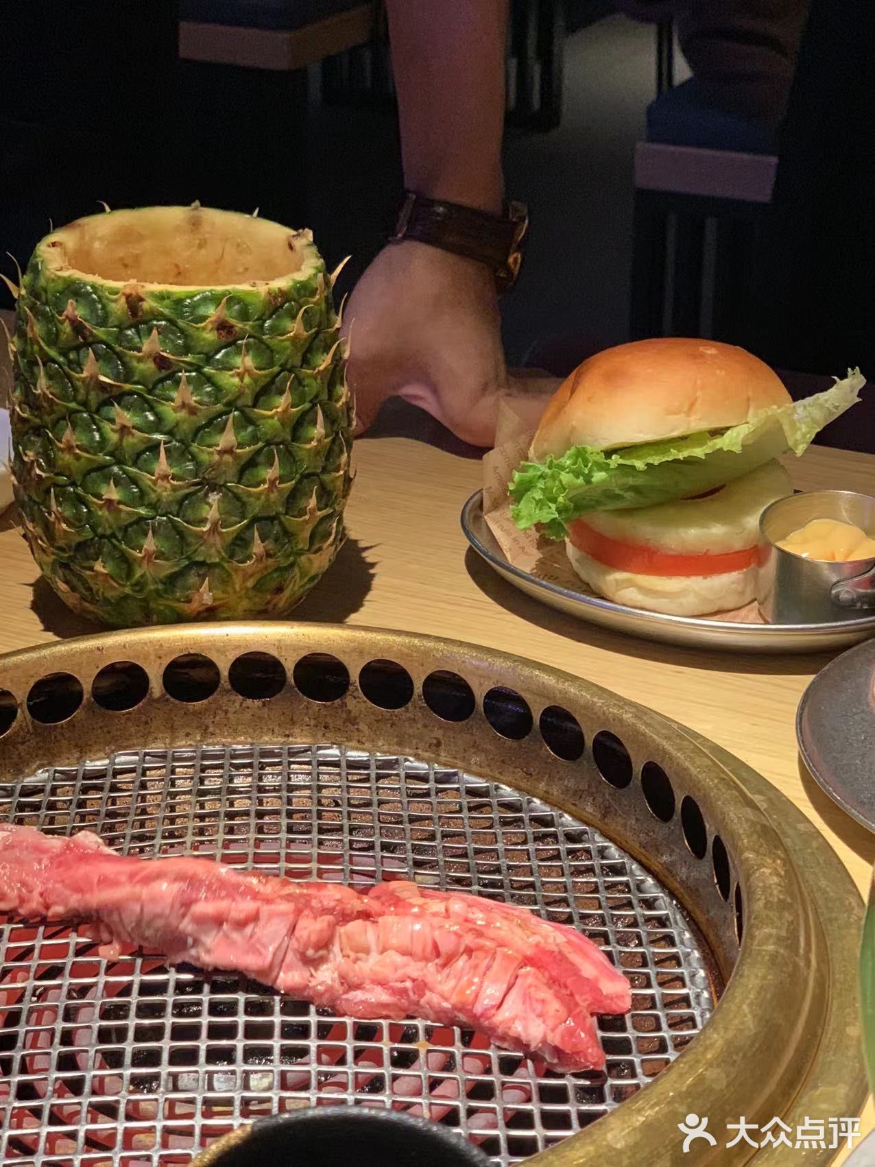 谁还没来吃过武汉街道口这家烧肉！