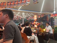 -何师烧烤Pro ·江湖川菜·小龙虾·精酿(太古里旗舰店)