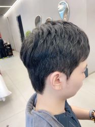 -侨治发型
