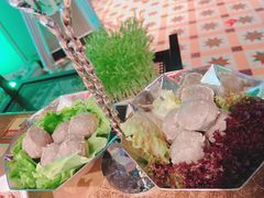 -左庭右院鲜牛肉火锅(新梅广场店)