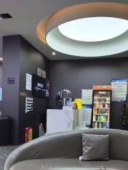 -藤野造型烫染·漂发