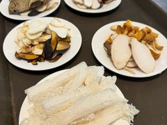 -天宜隆蘑菇宴火锅(石景山旗舰店)