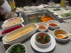 -海底捞火锅(新松江路生日主题店)