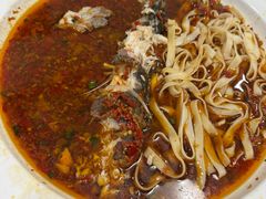 -湖南人家湘菜馆(镇江路店)