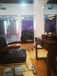 -Show fa salon 秀发沙龙