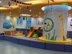 -戊辰亲子游泳俱乐部