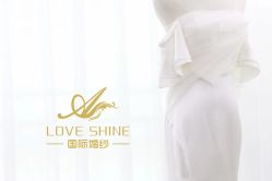 -LOVE SHINE婚纱·红鼎庄龙凤褂·妈妈装定制